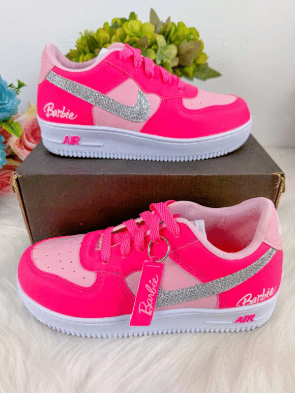 Jam1537 NIKE KIDS 38$ 275 PTX