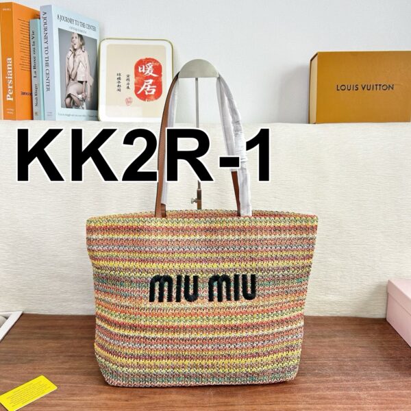 Jam5489 miumiu 47$