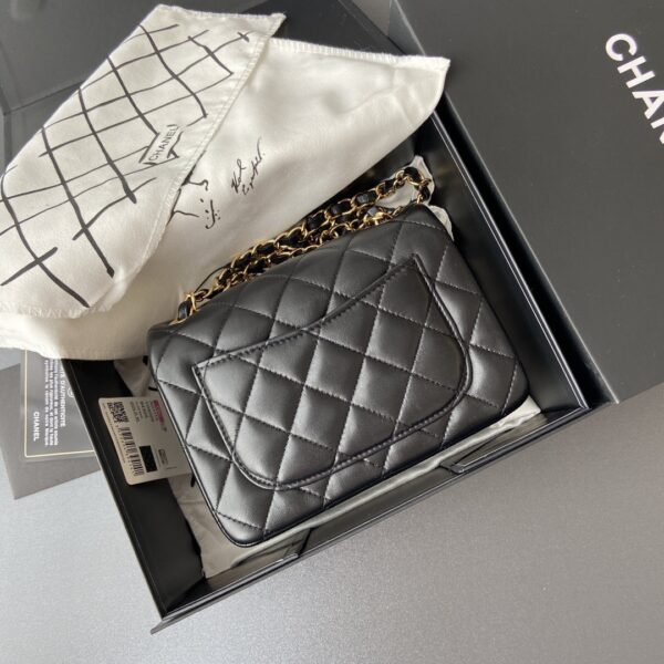 Jam5264 Chanel 65$