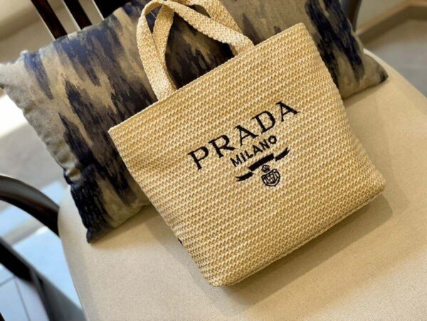 Jam3276 PRADA 1:1 TOP 5A 350 45.99$ GBB