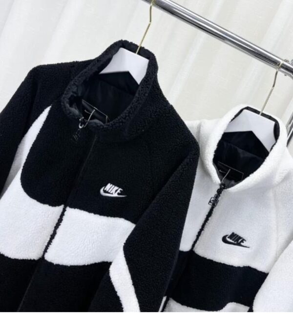Jam282  NIKE 5A+  48$ 345  SLN1H