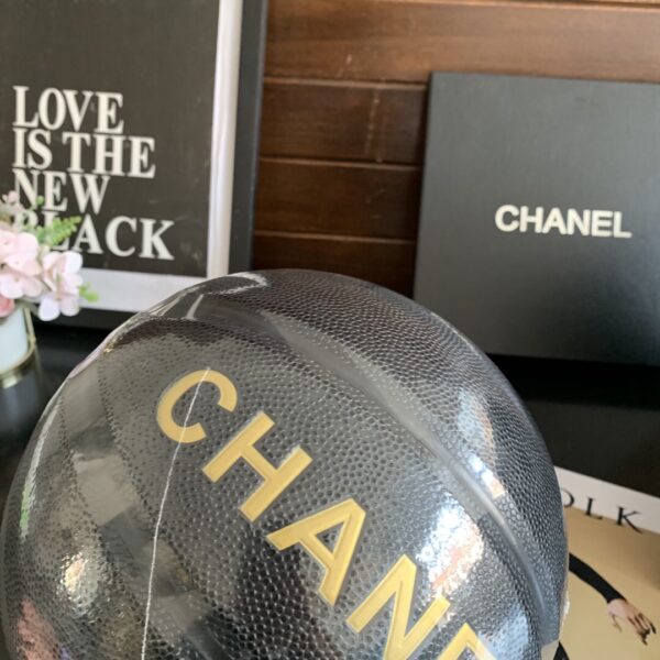 Jam5370   CHANEL   48$