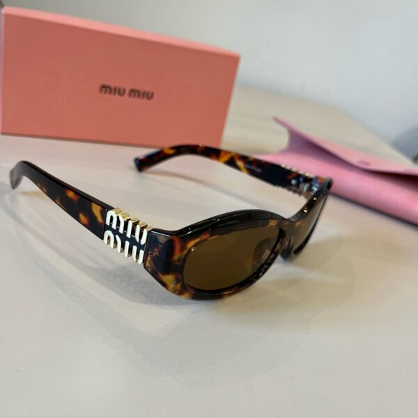 Jam5258 MIUMIU  39.9$