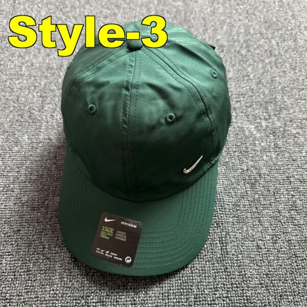 Jam5221  NIKE  28.99$