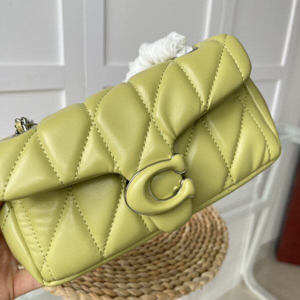 Jam5361 Coach 75$