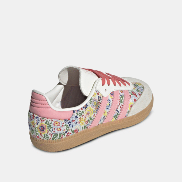 Jam4127  ADIDAS  48.99$ + BOX