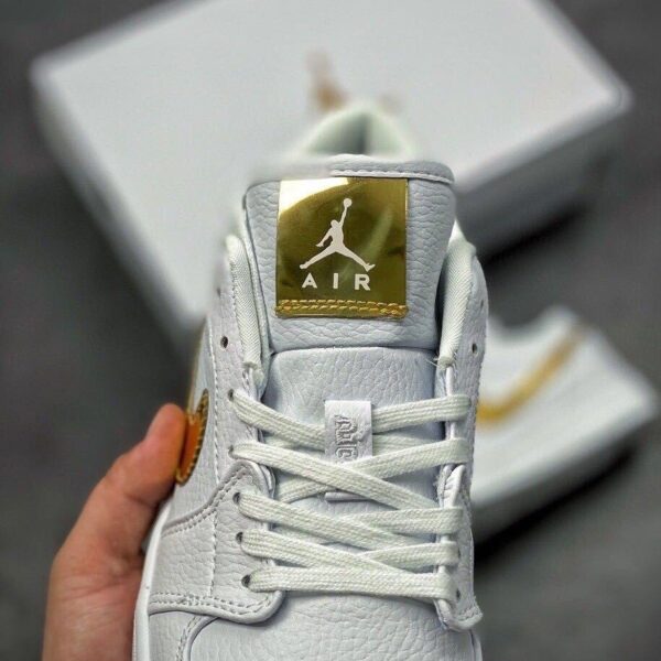 Jam1597 NIKE SB 47.9$ 340