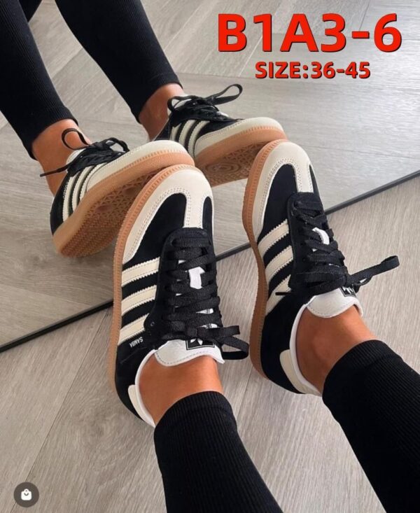 Jam2861 ADIDAS 44.5$ 320