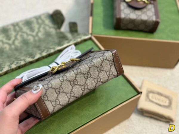 Jam1027 GUCCI BOX 49$ 330  GBB