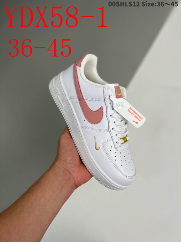 Jes2817 42$ NIKE
