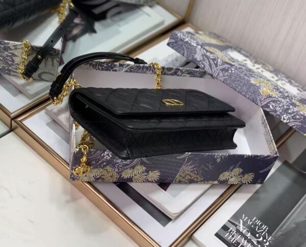 Jam5411  DIOR 66.99$