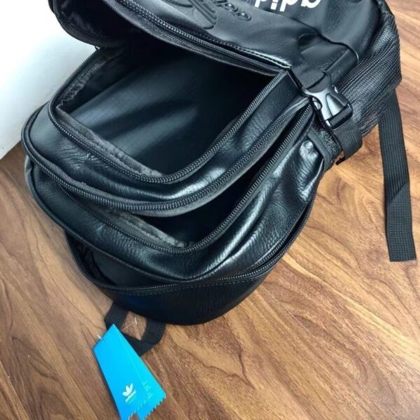 Jam3259 adidas 200 27.9$ 1688BB