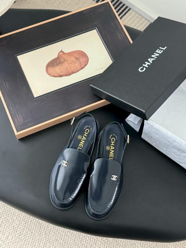 TL2680 CHANEL 85.99$ WITH BOX - Image 3
