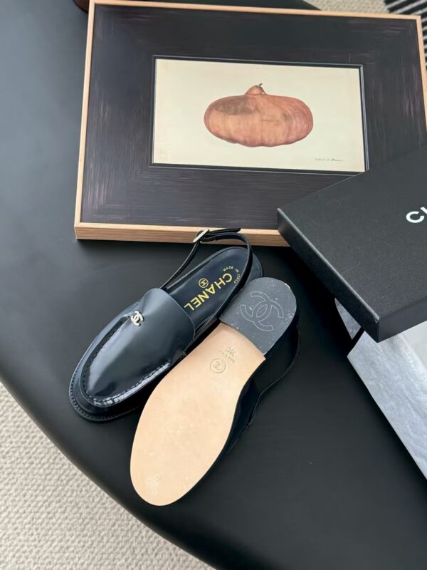 TL2680 CHANEL 85.99$ WITH BOX - Image 7