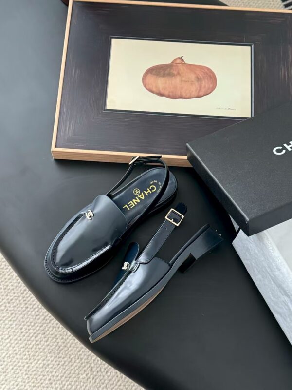 TL2680 CHANEL 85.99$ WITH BOX - Image 8
