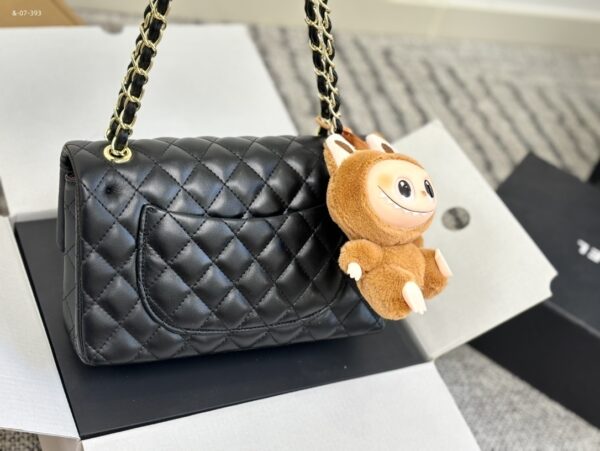 TL2677 CHANEL 65$ - Image 4