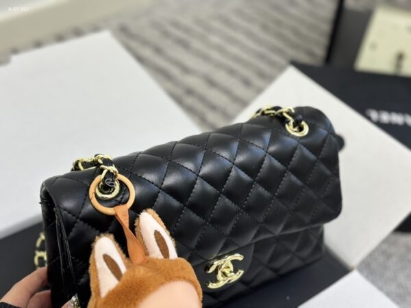 TL2677 CHANEL 65$ - Image 6