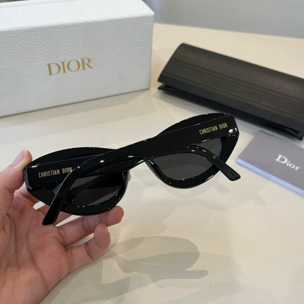 Jam4024 DIOR 49.99$ - Image 4