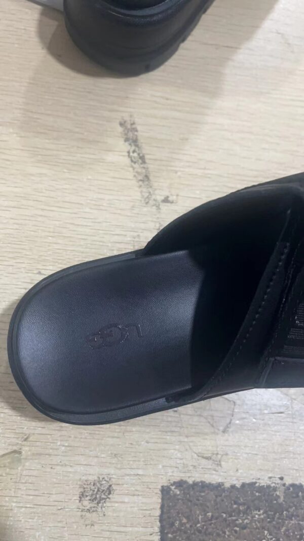 Jam4726 UGG TOP 360 55$ XHX - Image 4
