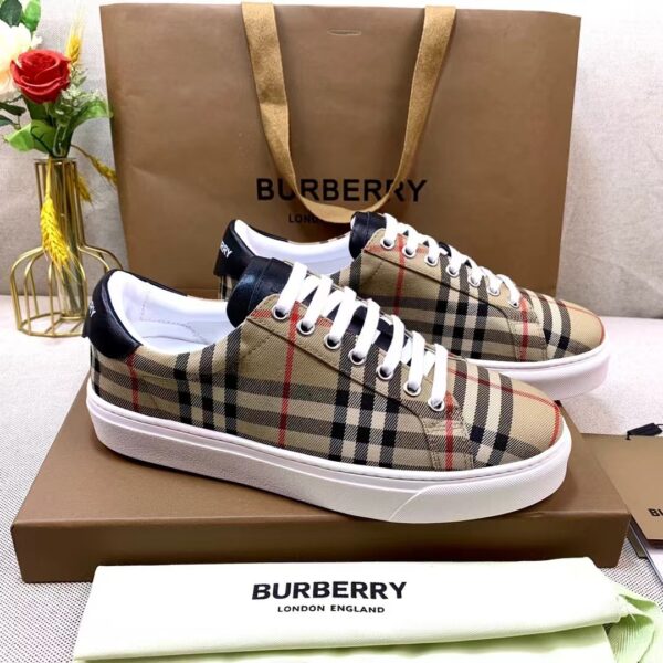 Jam1493 Burberry 89.99$ TLDD2 - Image 4
