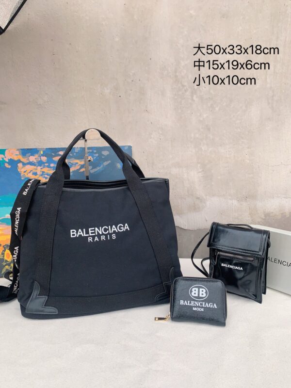 Jam4103 Balenciaga 68$ - Image 4