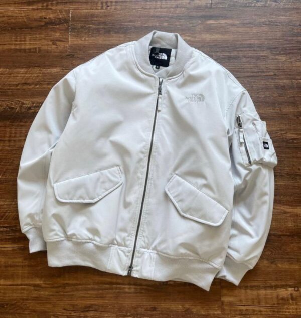 Jes4935 TNF 335 46$ PDDYF - Image 4