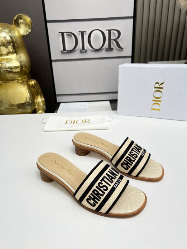 Jam5338 DIOR 54$ - Image 4
