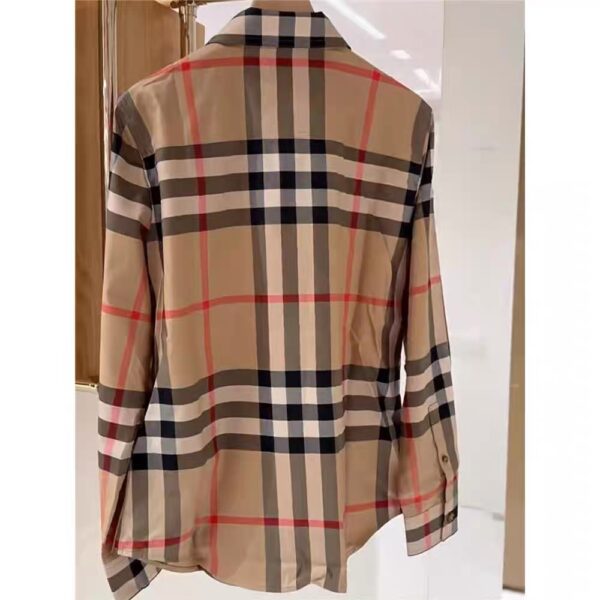 Jam236 Burberry 5A+ 46.66$ PDDYF - Image 4