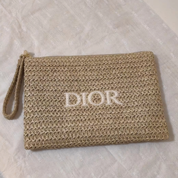 Jam5233 DIOR 47.9$ - Image 4