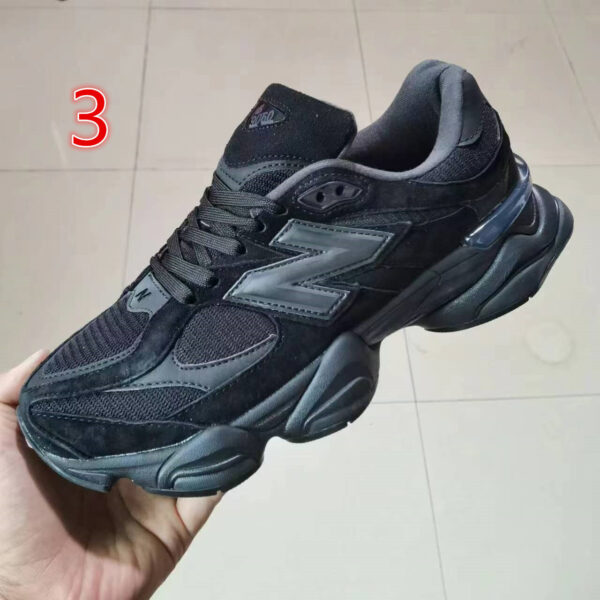 Z5866-65.99$ Size 36-45