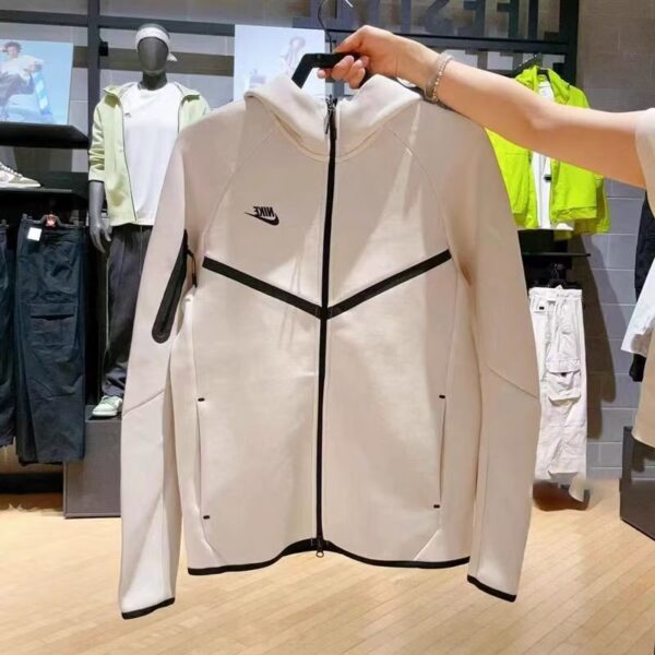 Z5862-49.99$ Nike, sizes S-XXL