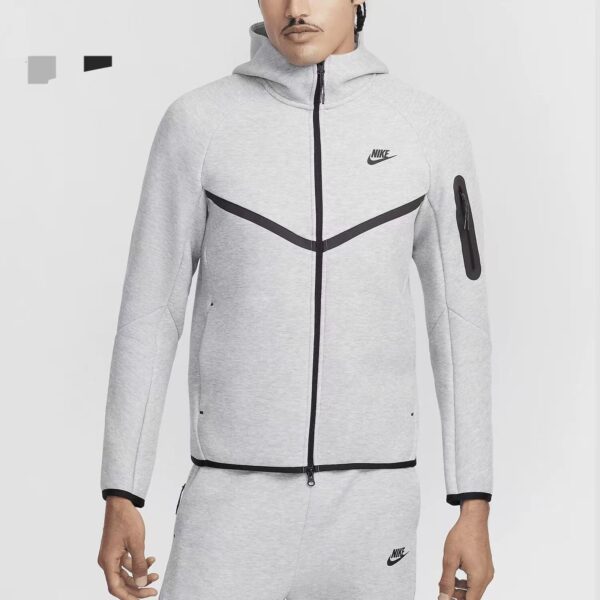 Z5862-49.99$ Nike, sizes S-XXL - Image 5