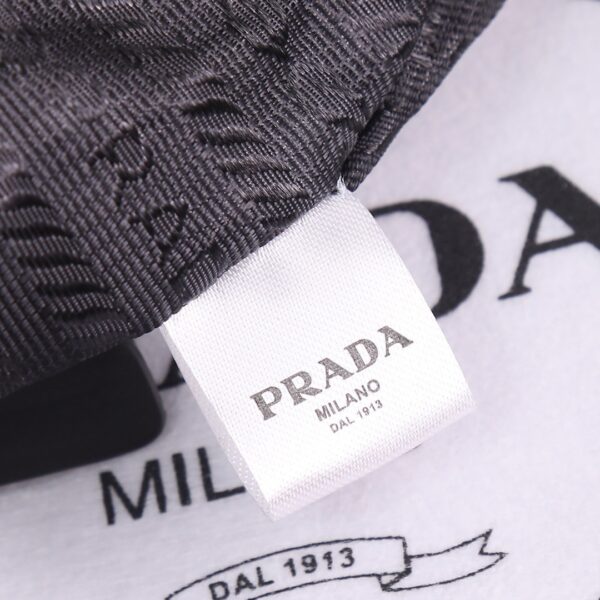 Jam6203 PRADA 83$ - Image 2