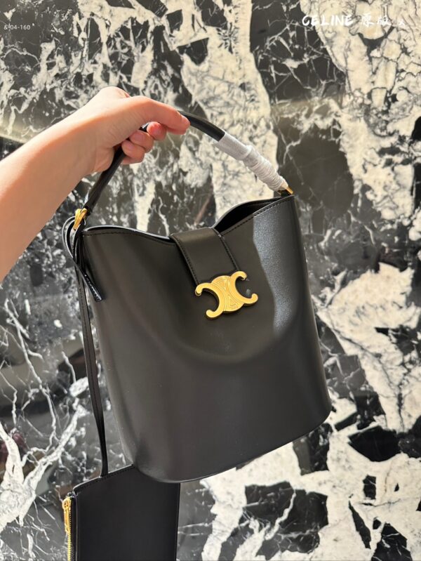Jam5504 CELINE 65$ - Image 5