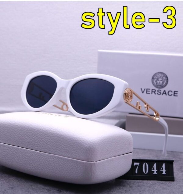 Jam2867 VERSACE 23.99$ 175 - Image 5