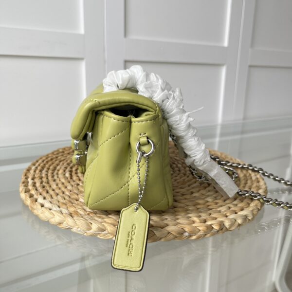 Jam5361 Coach 75$ - Image 5