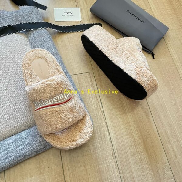 Jam5056  Balenciaga  49.99$ TLDD - Image 5