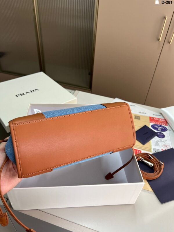 Jam5243 PRADA  89.99$ - Image 5