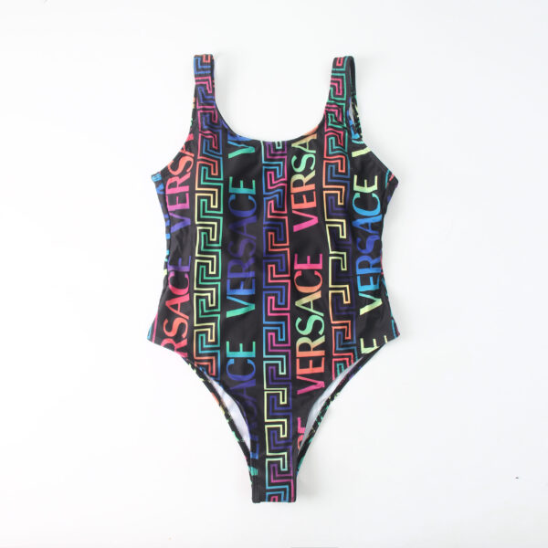 Jes3610 19.98$ Versace - Image 5