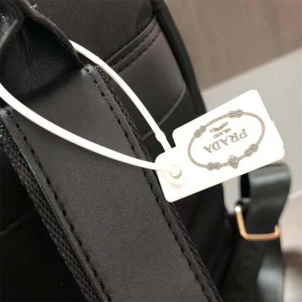 Jes3061 PRADA 34.99$ - Image 5