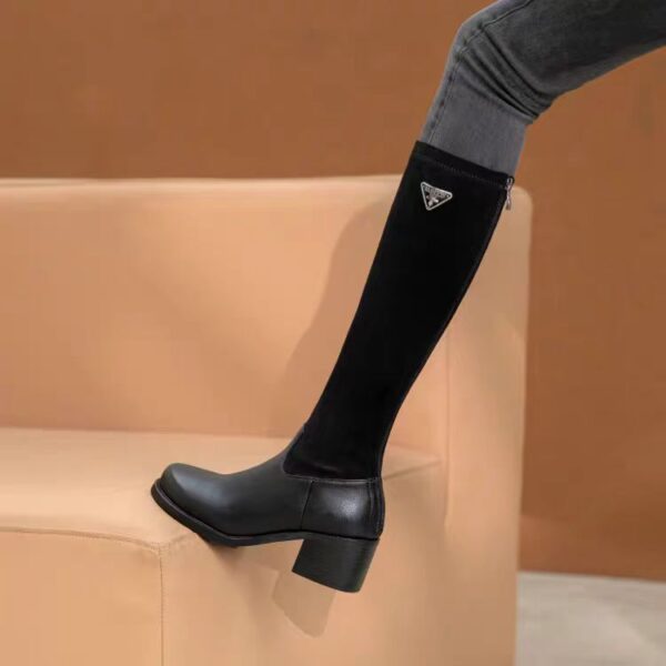 Z5843-79.99$ Prada Size 34-43 - Image 4