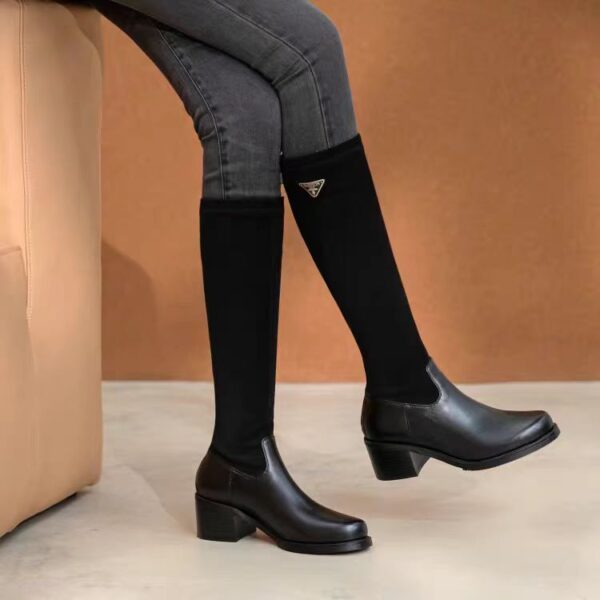 Z5843-79.99$ Prada Size 34-43 - Image 5