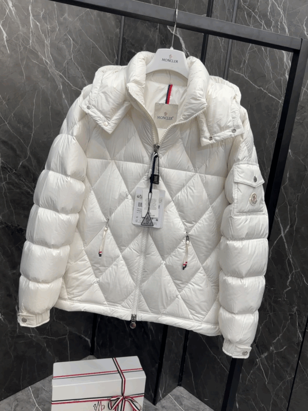 Z5839-99$ Moncler down jacket - Image 4