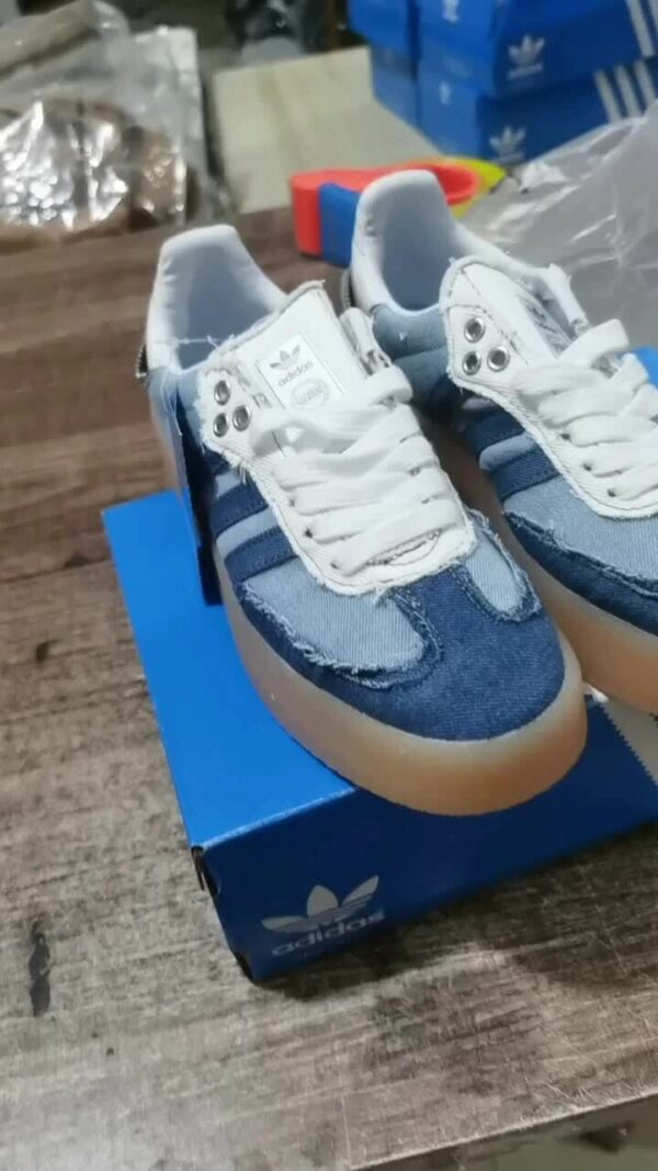 Z5397 54.99$ Adidas size 36-44 - Image 2