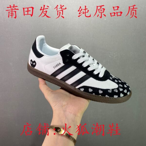 Z5830-55.99$ Adidas - Size 36-45 - Image 5