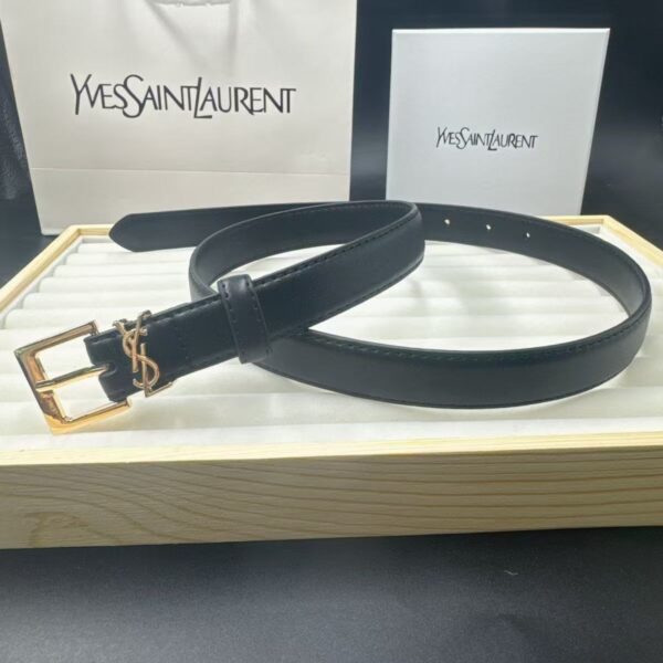 Z3145-35.99$ Yves Saint Laurent, Material: Genuine Leather - Size: 90-115 - Image 4