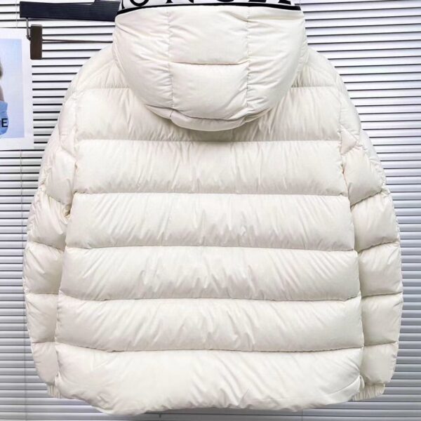 Z4737 Moncler 59.99$ - Image 11