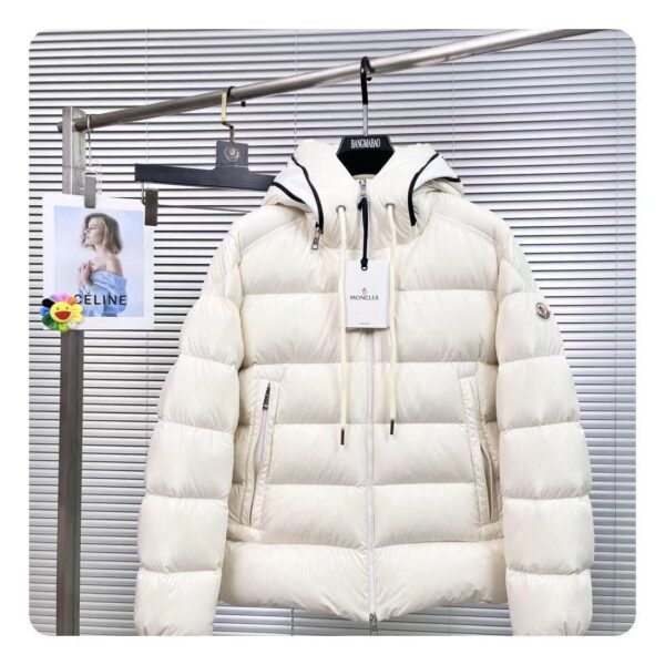 Z4737 Moncler 59.99$ - Image 9