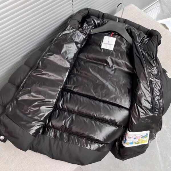 Z4737 Moncler 59.99$ - Image 10
