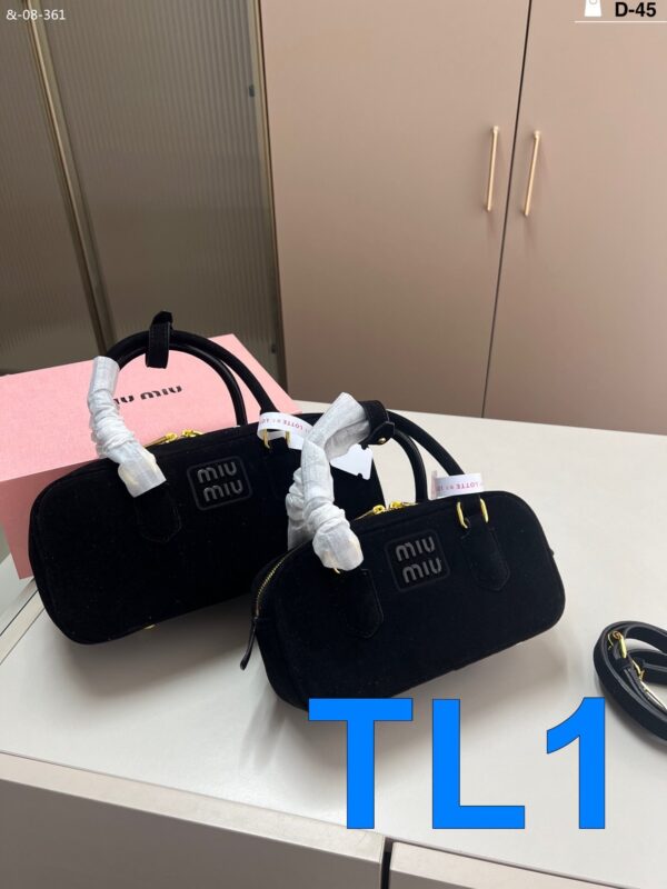 TL2640 MIUMIU 62$ B0X - Image 18
